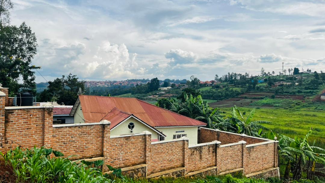4 Bedrooms House for sale